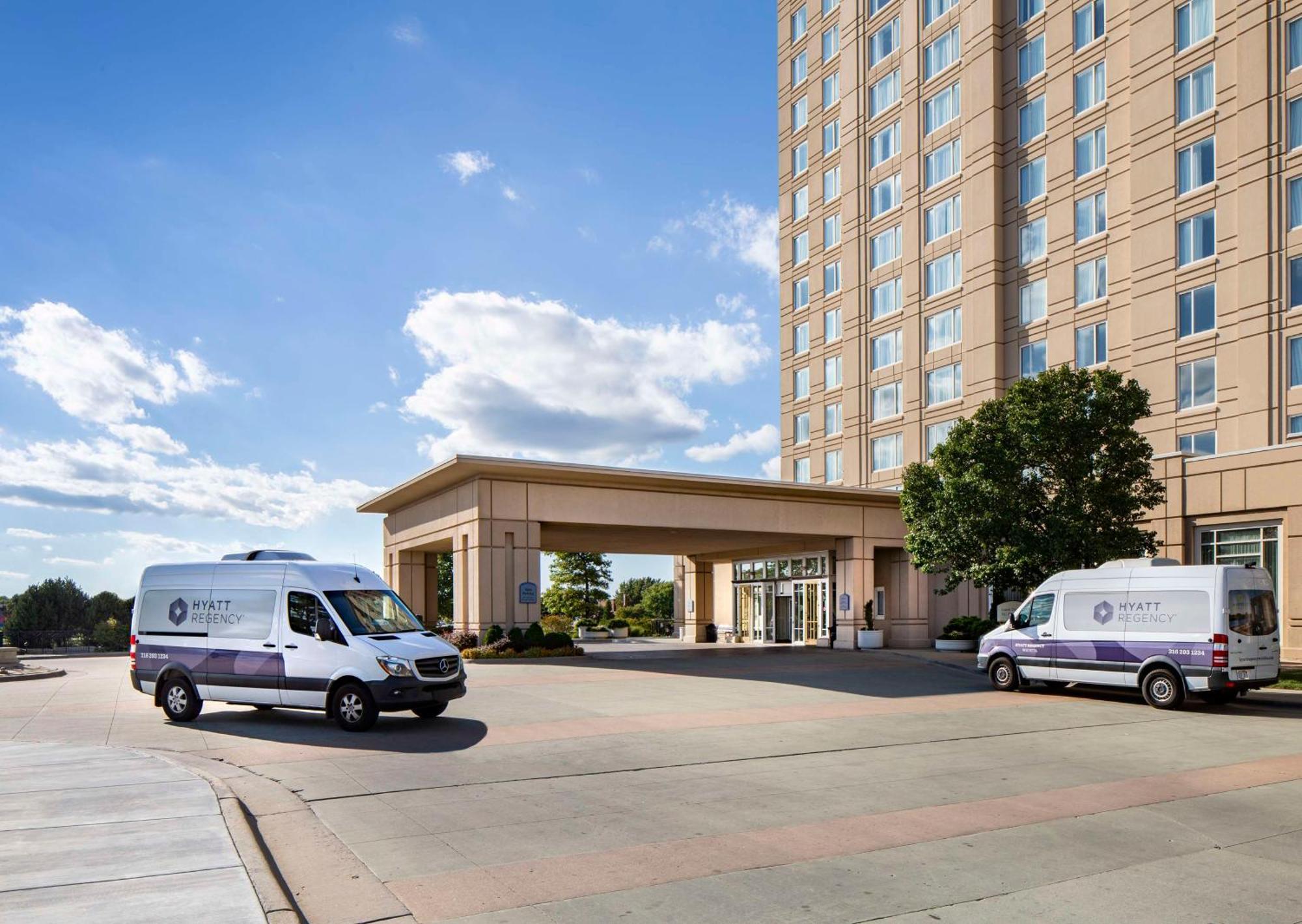 Hyatt Regency Wichita Hotel Exterior photo